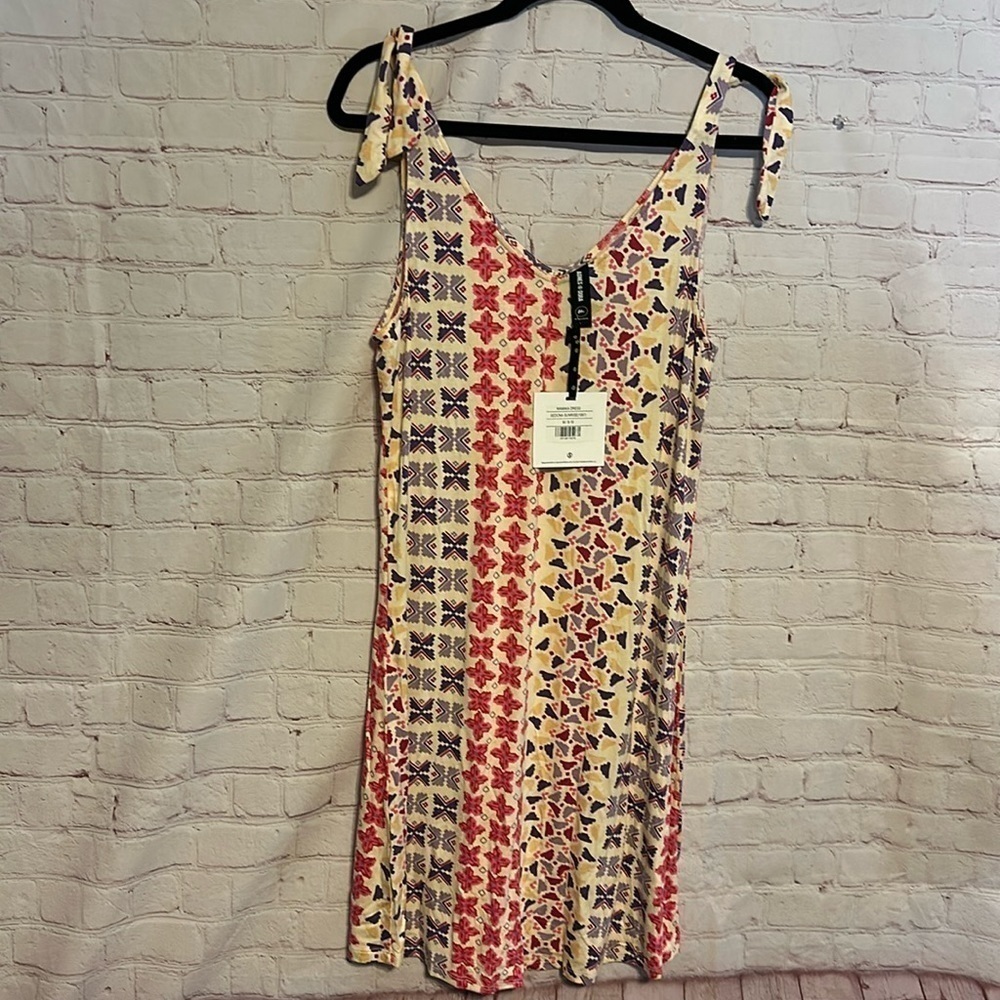 NWT Agnes & Dora Namaka Dress Size medium 8-10